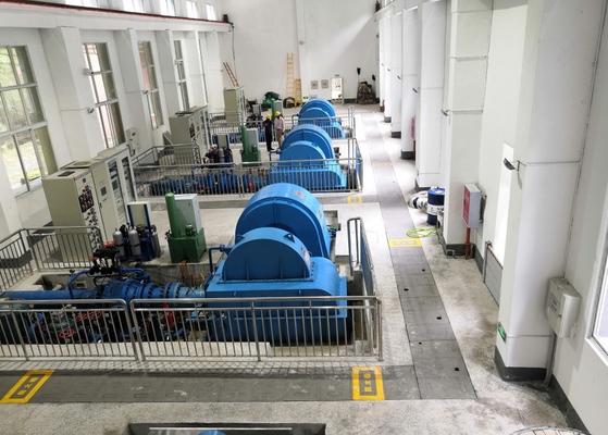 турбина 1500kw Pelton гидро в гидро электростанции 1000RPM безщеточной