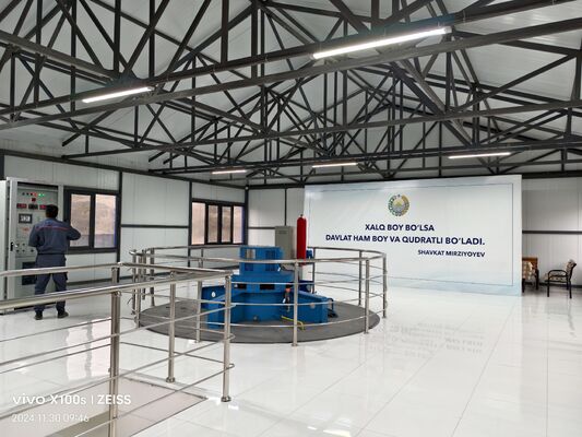 Гидротурбина Kaplan с пропускной способностью 16,00 м3/с и CNC-листками из нержавеющей стали более 30 лет